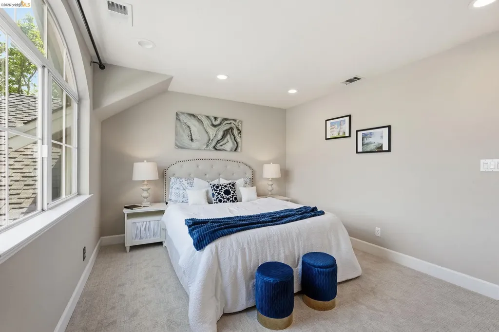 471 Silver Hollow Drive Walnut Creek CA 94598