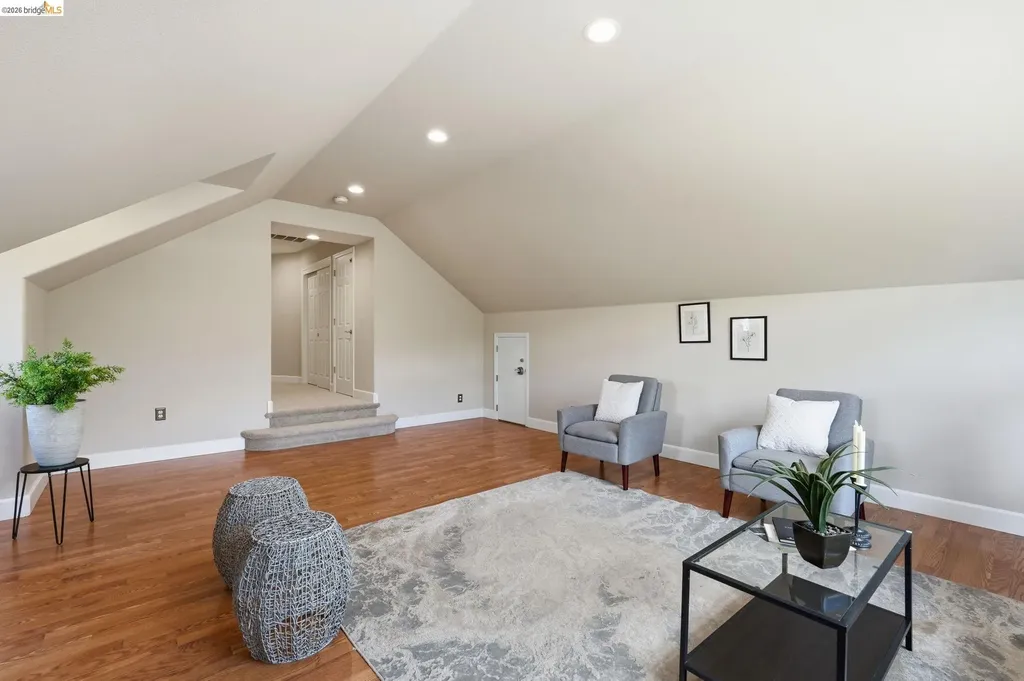 471 Silver Hollow Drive Walnut Creek CA 94598