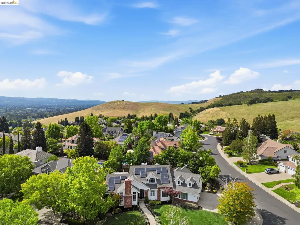 471 Silver Hollow Drive Walnut Creek CA 94598
