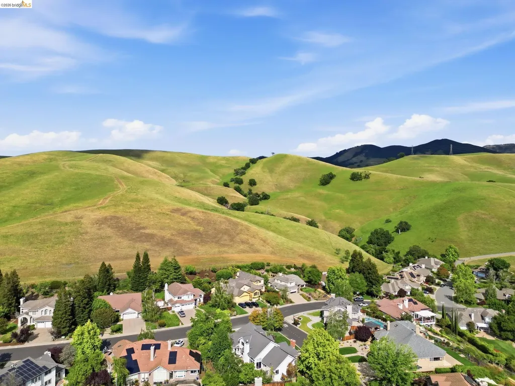 471 Silver Hollow Drive Walnut Creek CA 94598
