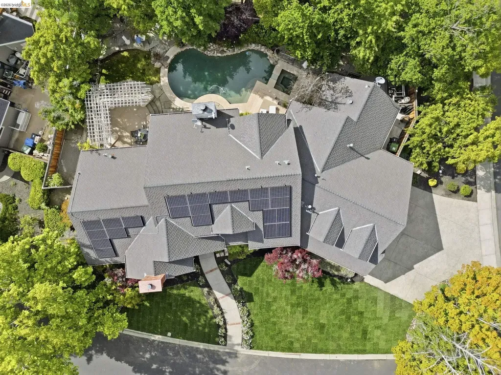 471 Silver Hollow Drive Walnut Creek CA 94598
