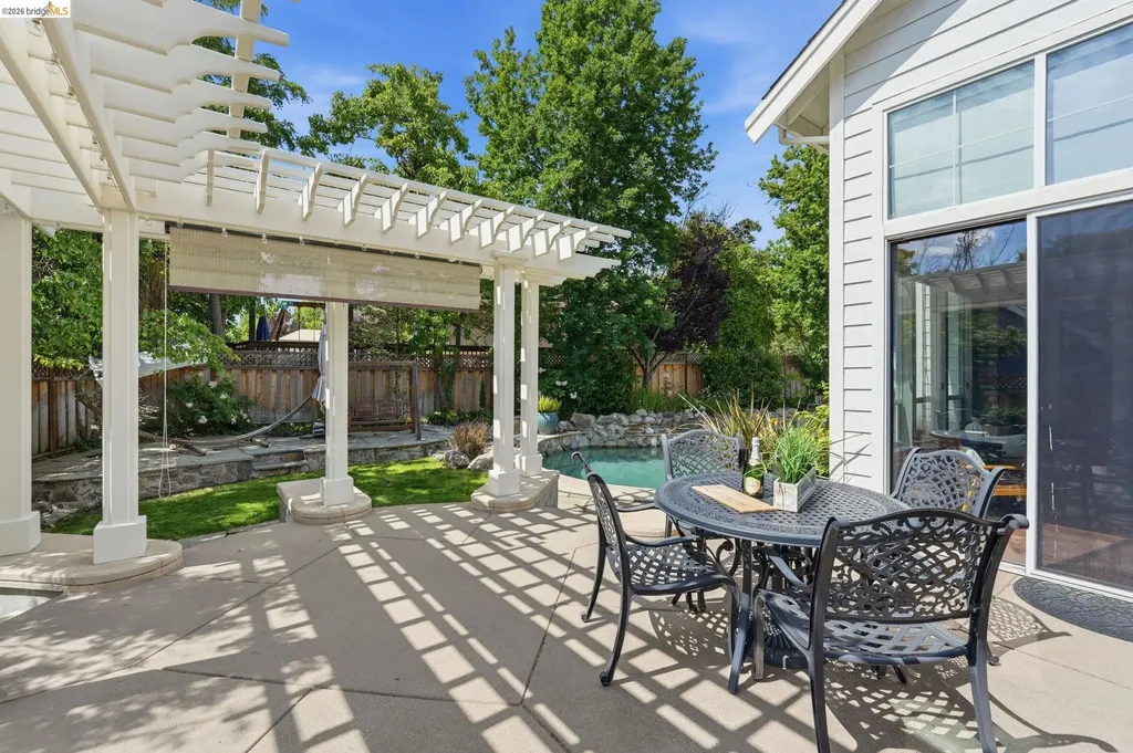 471 Silver Hollow Drive Walnut Creek CA 94598