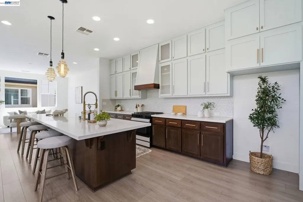 37784 Taro Terrace Newark CA 94560