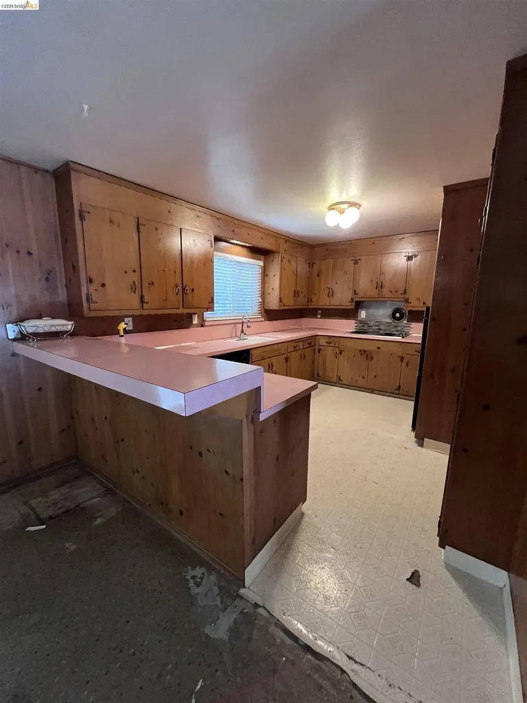 51 Elysian Fields Drive Oakland CA 94605