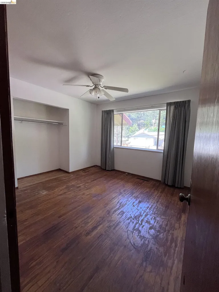 51 Elysian Fields Drive Oakland CA 94605