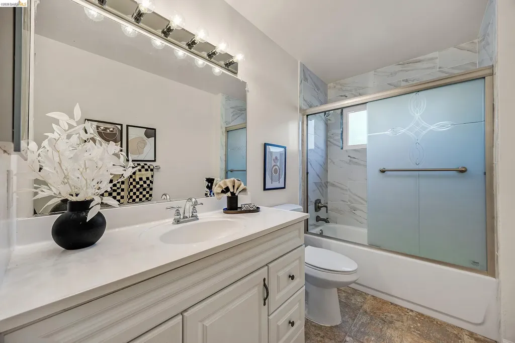 970 Kittery Way Pinole CA 94564