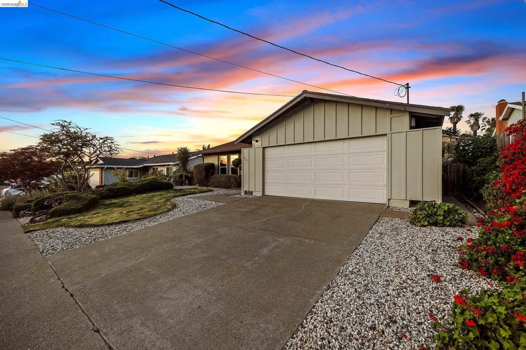 970 Kittery Way Pinole CA 94564