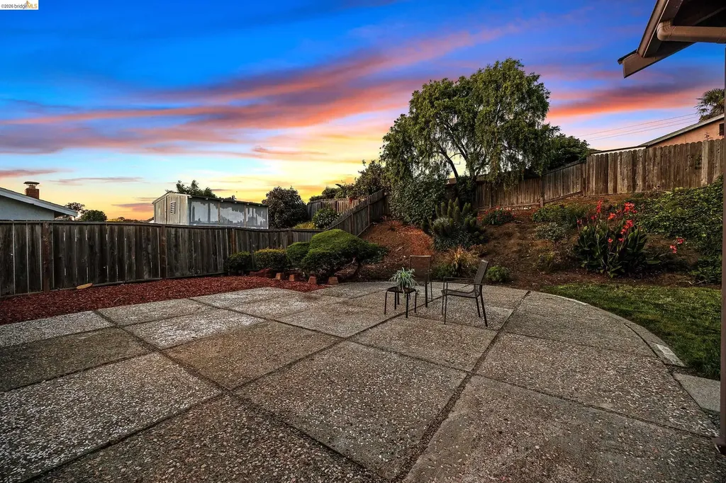 970 Kittery Way Pinole CA 94564