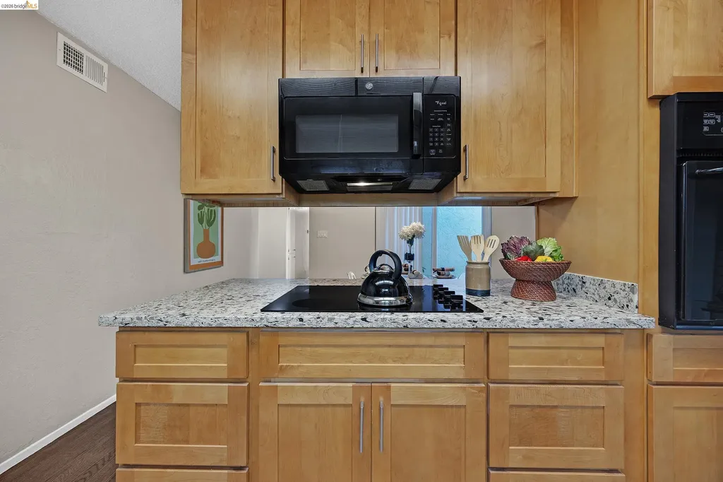 970 Kittery Way Pinole CA 94564