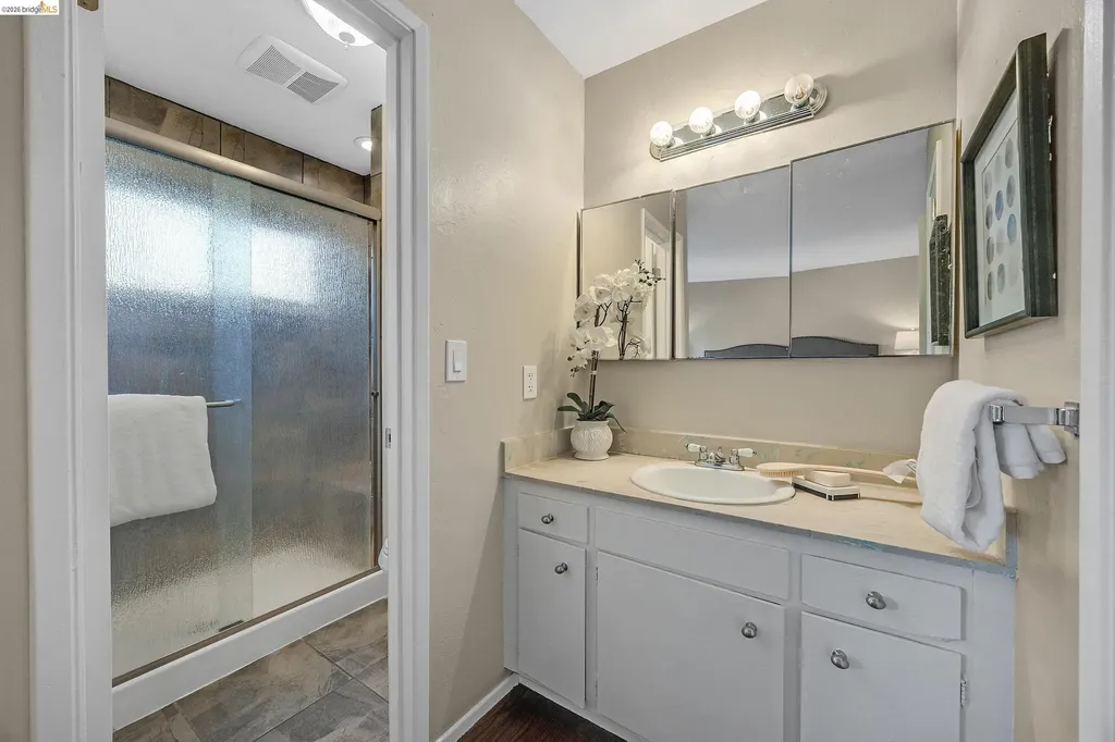 970 Kittery Way Pinole CA 94564