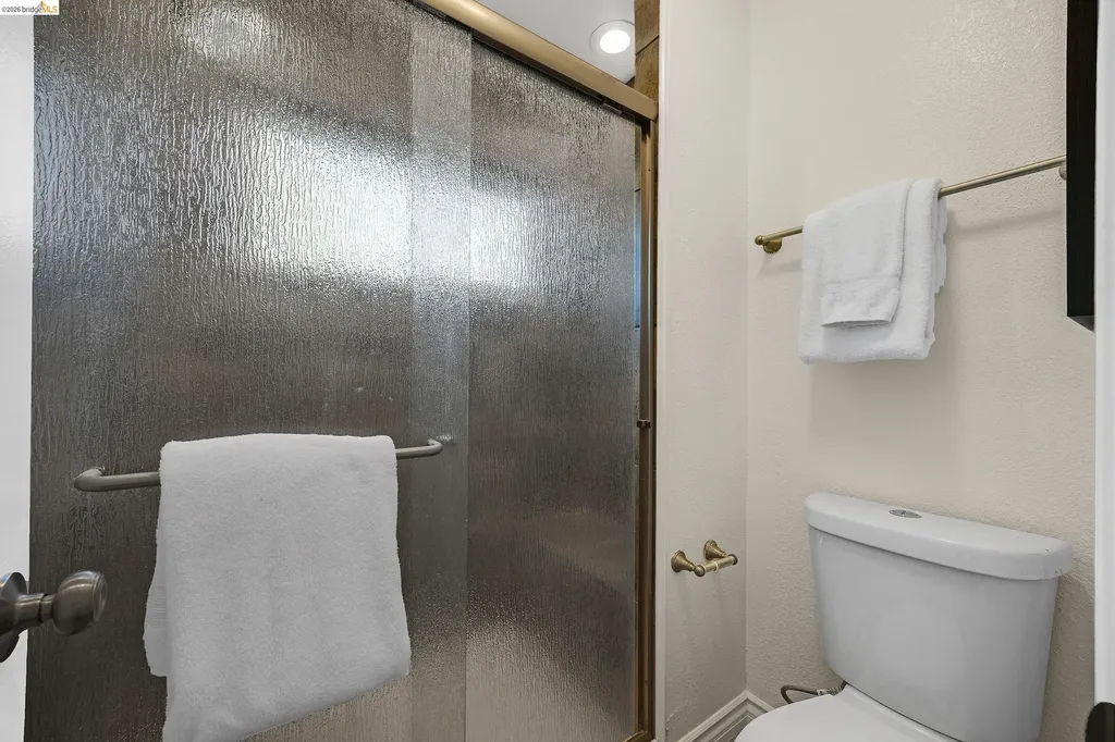 970 Kittery Way Pinole CA 94564