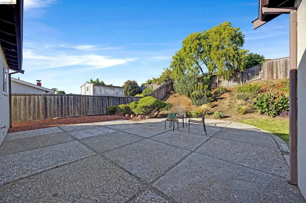 970 Kittery Way Pinole CA 94564