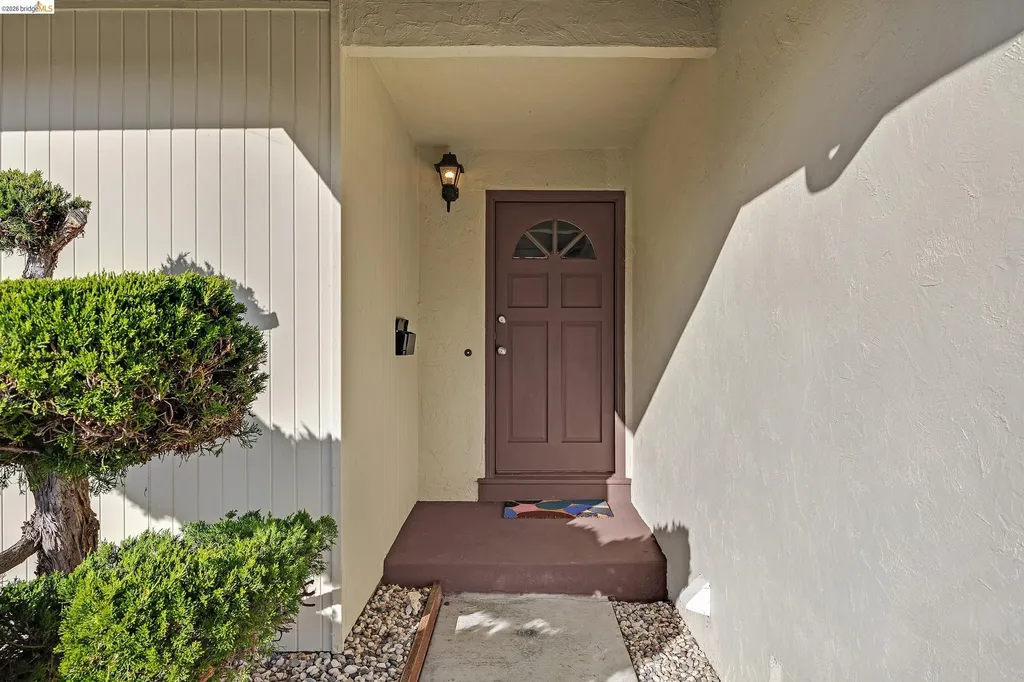970 Kittery Way Pinole CA 94564