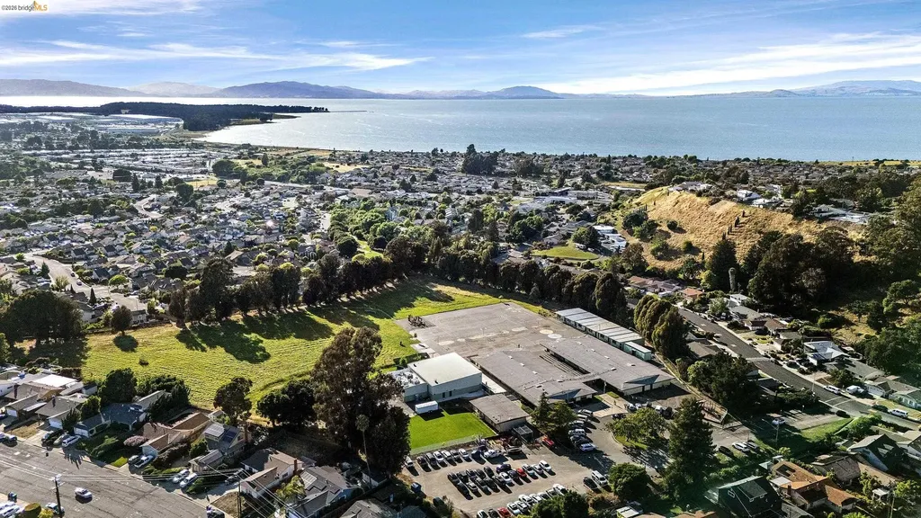 970 Kittery Way Pinole CA 94564