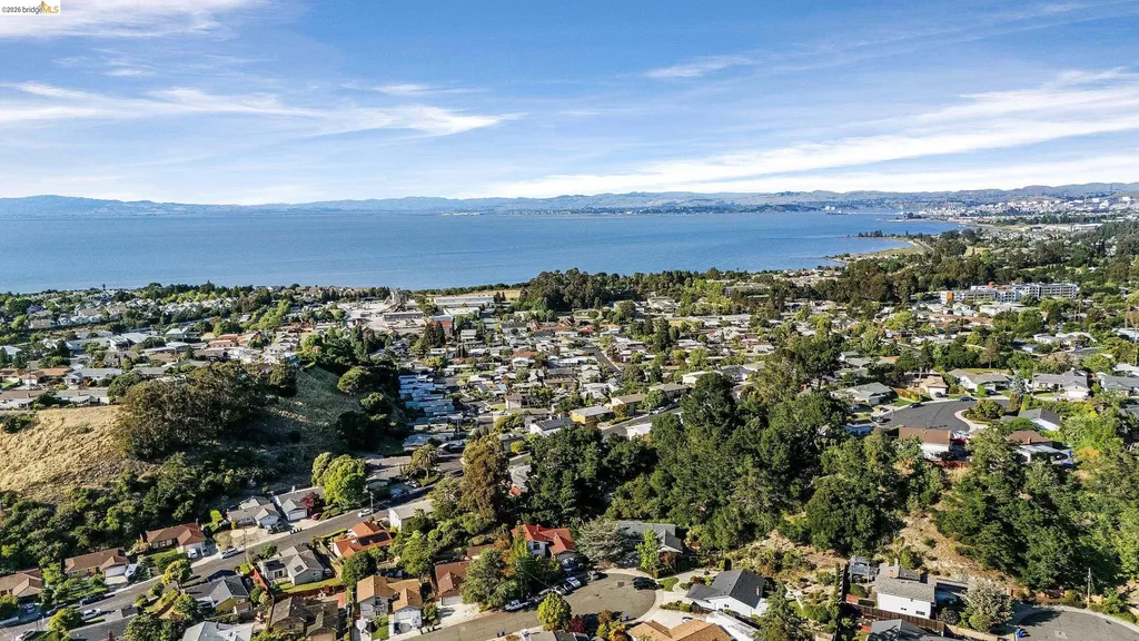 970 Kittery Way Pinole CA 94564