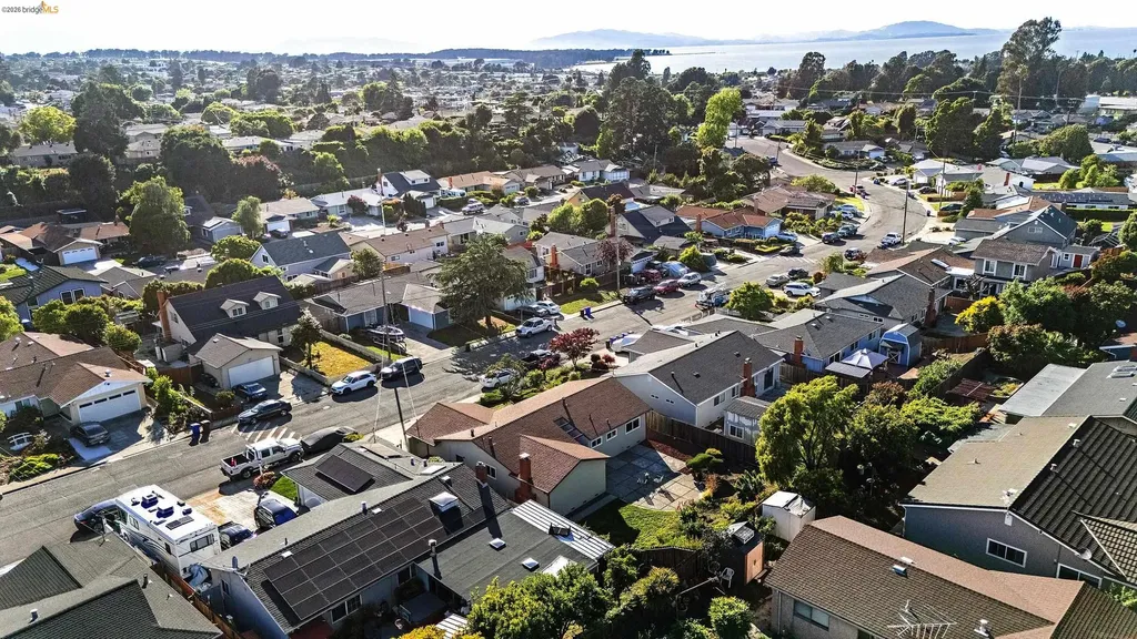 970 Kittery Way Pinole CA 94564