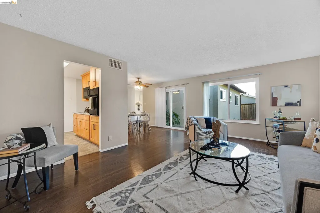 970 Kittery Way Pinole CA 94564
