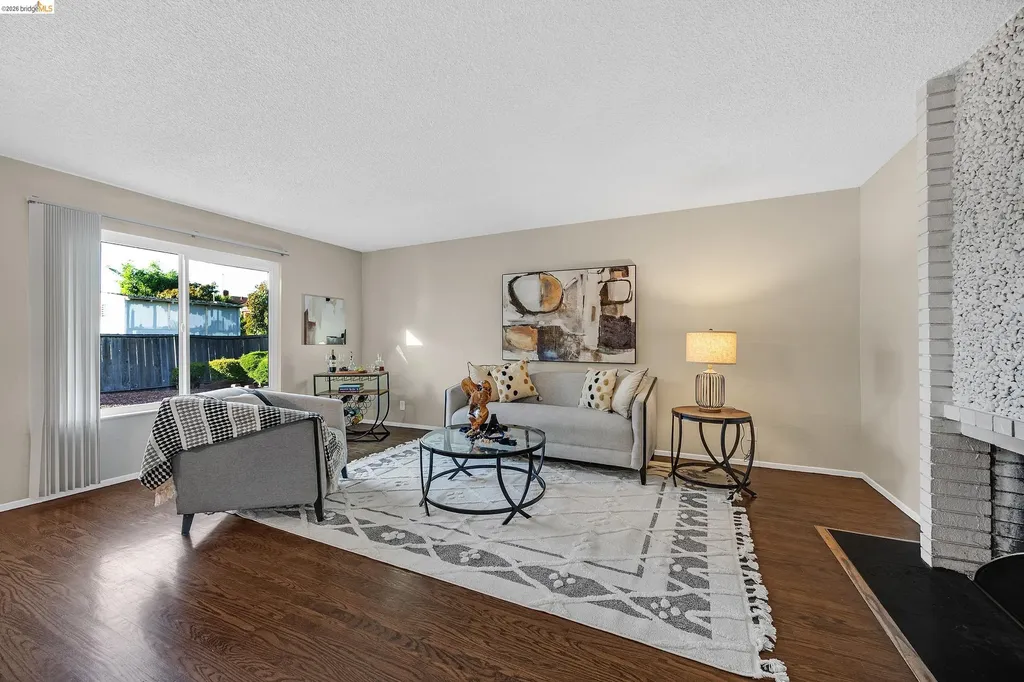 970 Kittery Way Pinole CA 94564