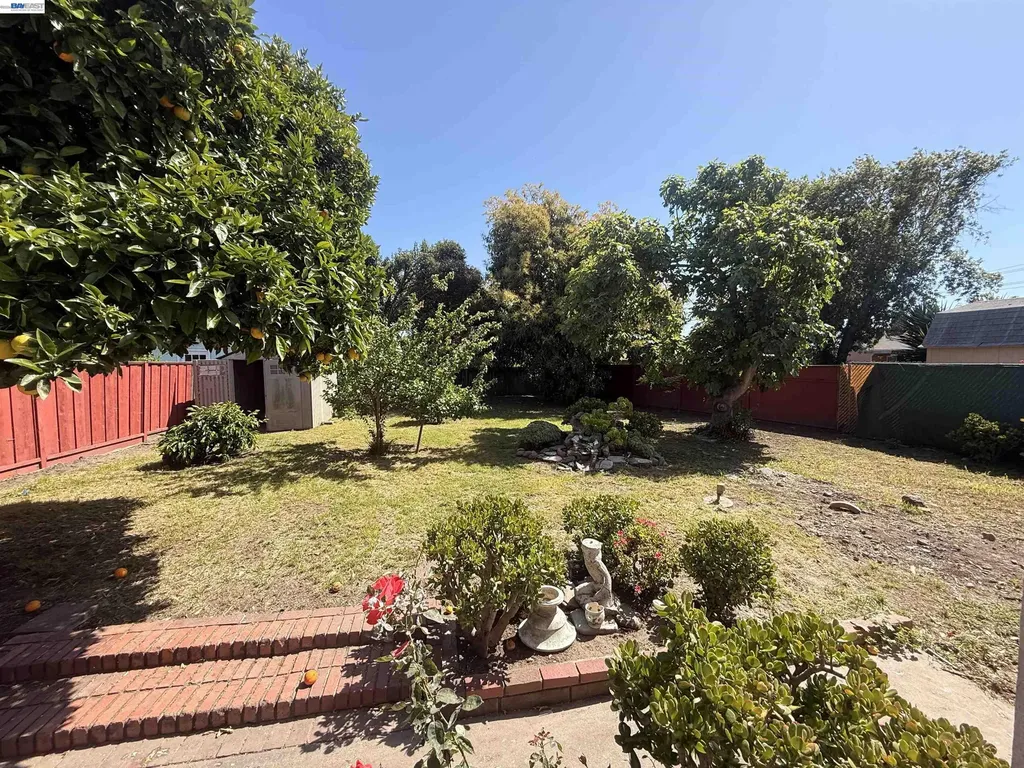2260 Tallahassee Street Hayward CA 94545