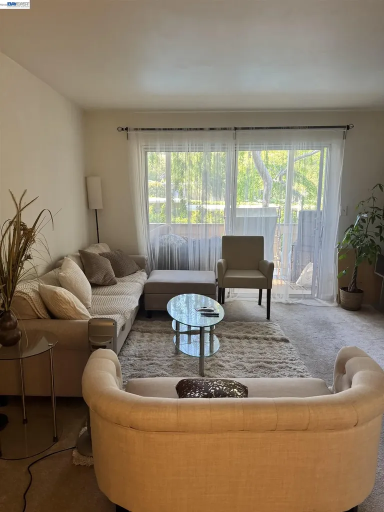 1305 Boulevard Way Walnut Creek CA 94595