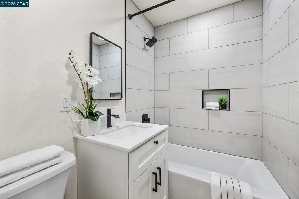 2697 Mayfair Concord CA 94520