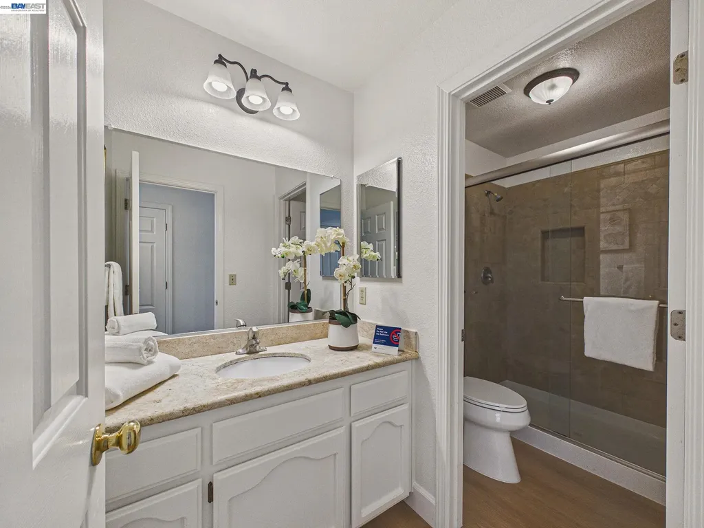 66 Sparrow Street Livermore CA 94551