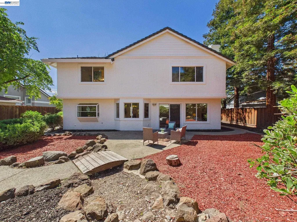66 Sparrow Street Livermore CA 94551
