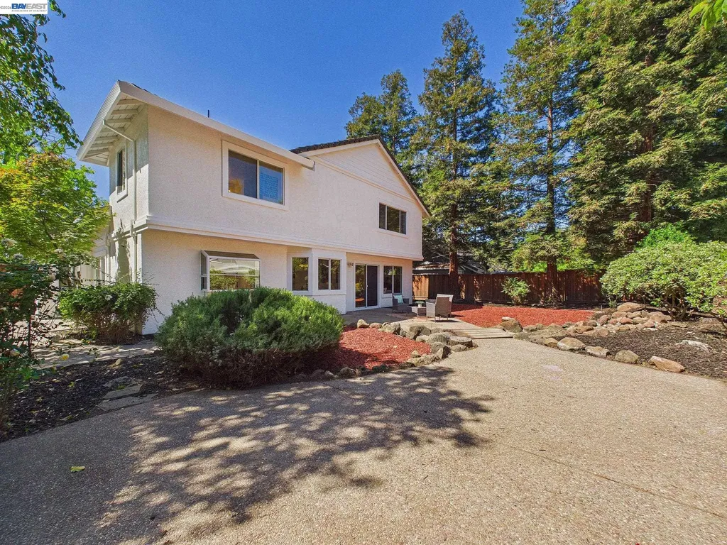 66 Sparrow Street Livermore CA 94551
