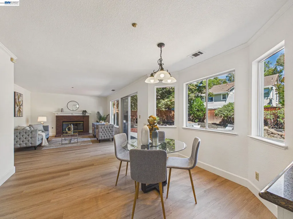 66 Sparrow Street Livermore CA 94551