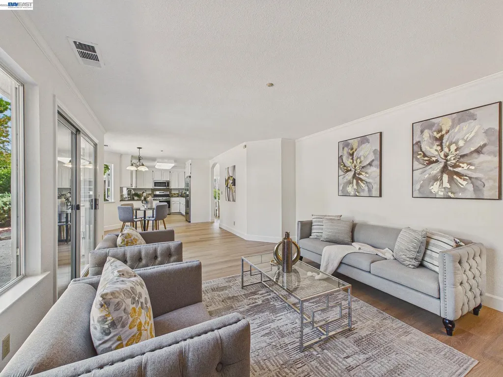 66 Sparrow Street Livermore CA 94551