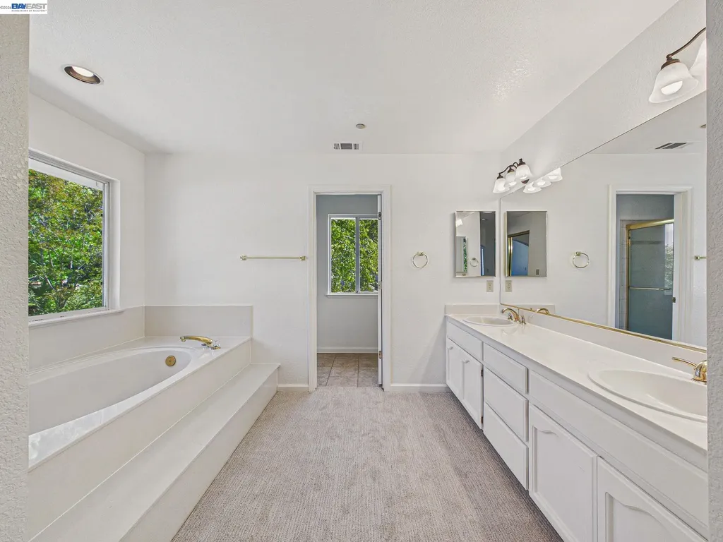66 Sparrow Street Livermore CA 94551