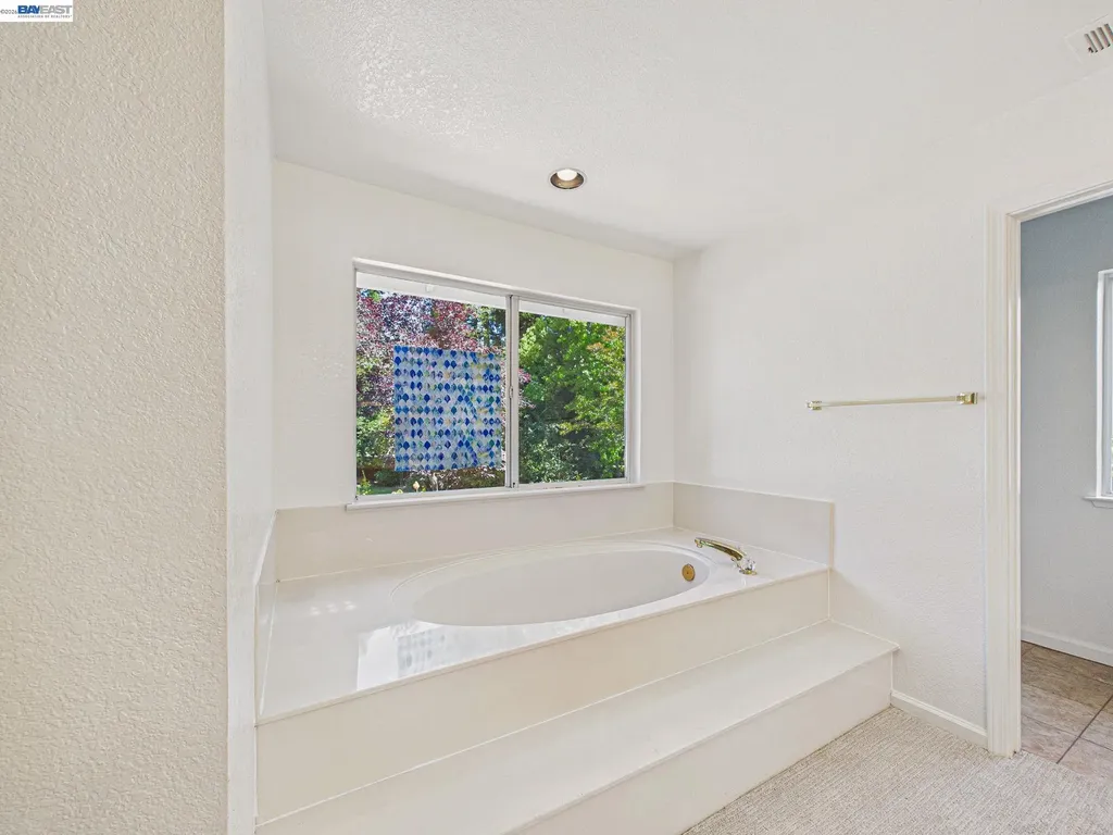 66 Sparrow Street Livermore CA 94551