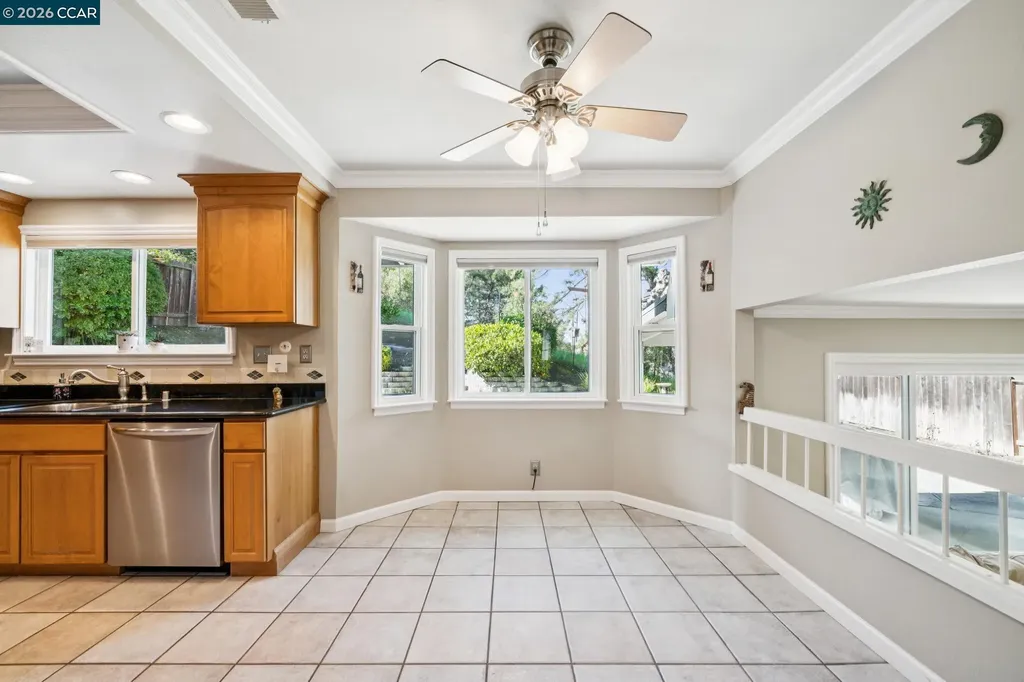 1014 Veterans Court Martinez CA 94553