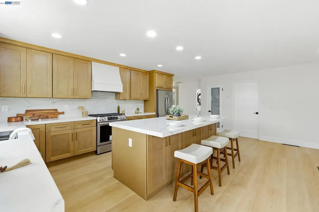 540 Hamilton Way Pleasanton CA 94566