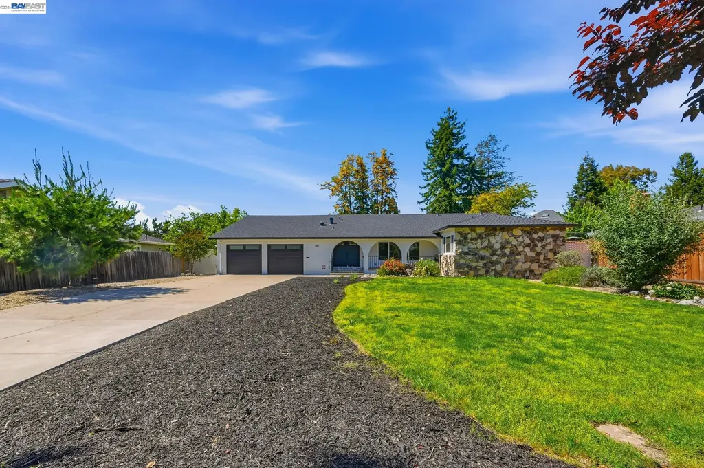 540 Hamilton Way Pleasanton CA 94566