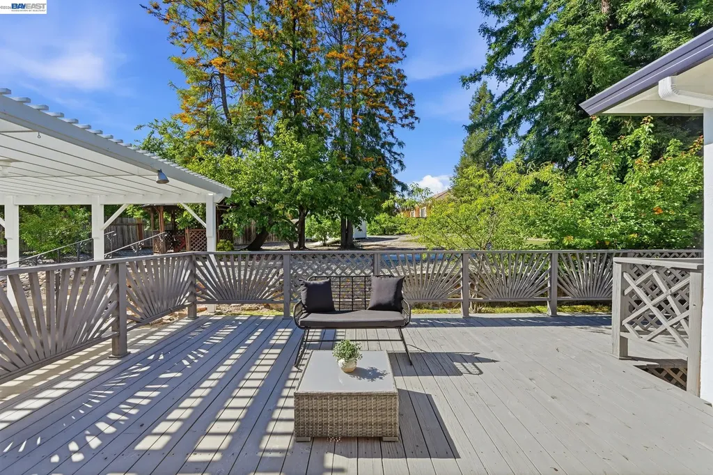 540 Hamilton Way Pleasanton CA 94566