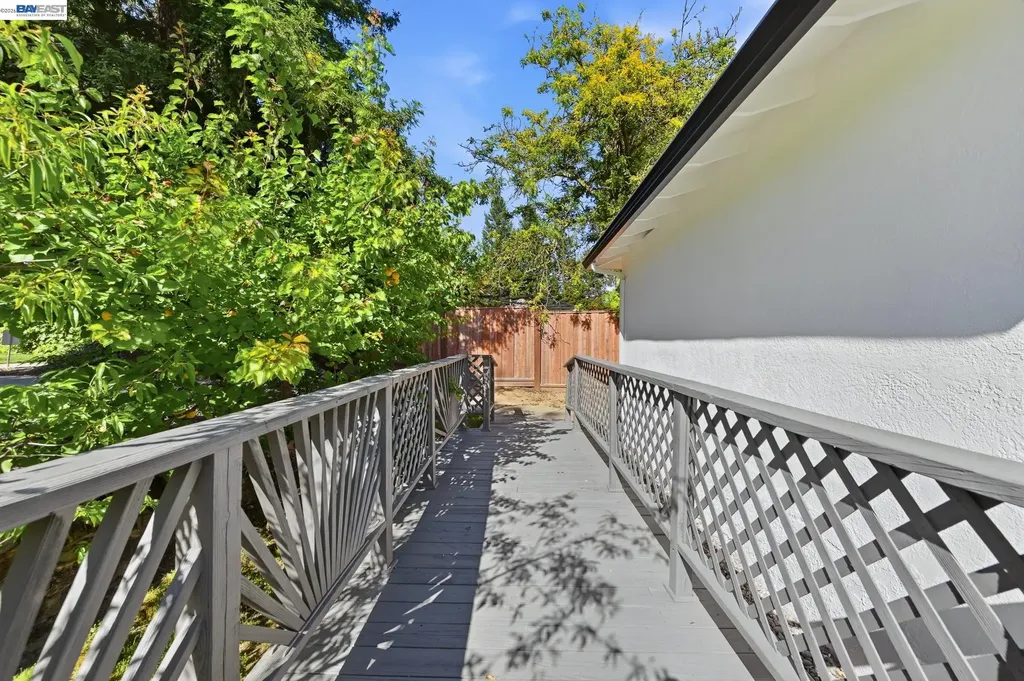 540 Hamilton Way Pleasanton CA 94566
