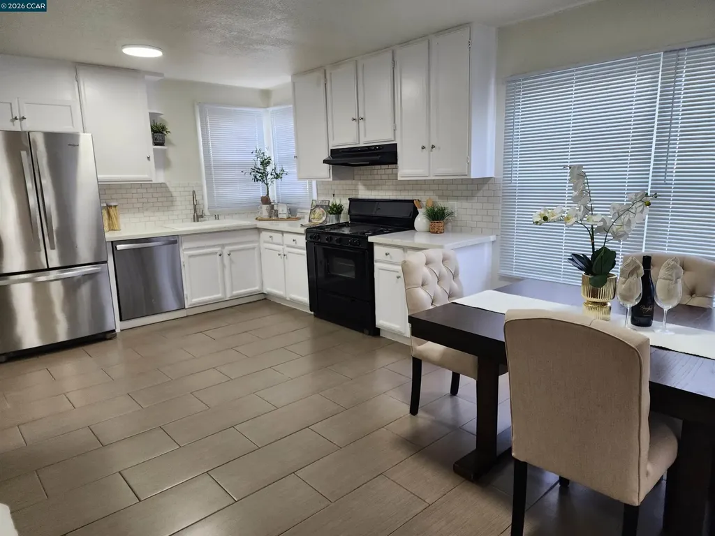 2387 Humphrey Avenue Richmond CA 94804