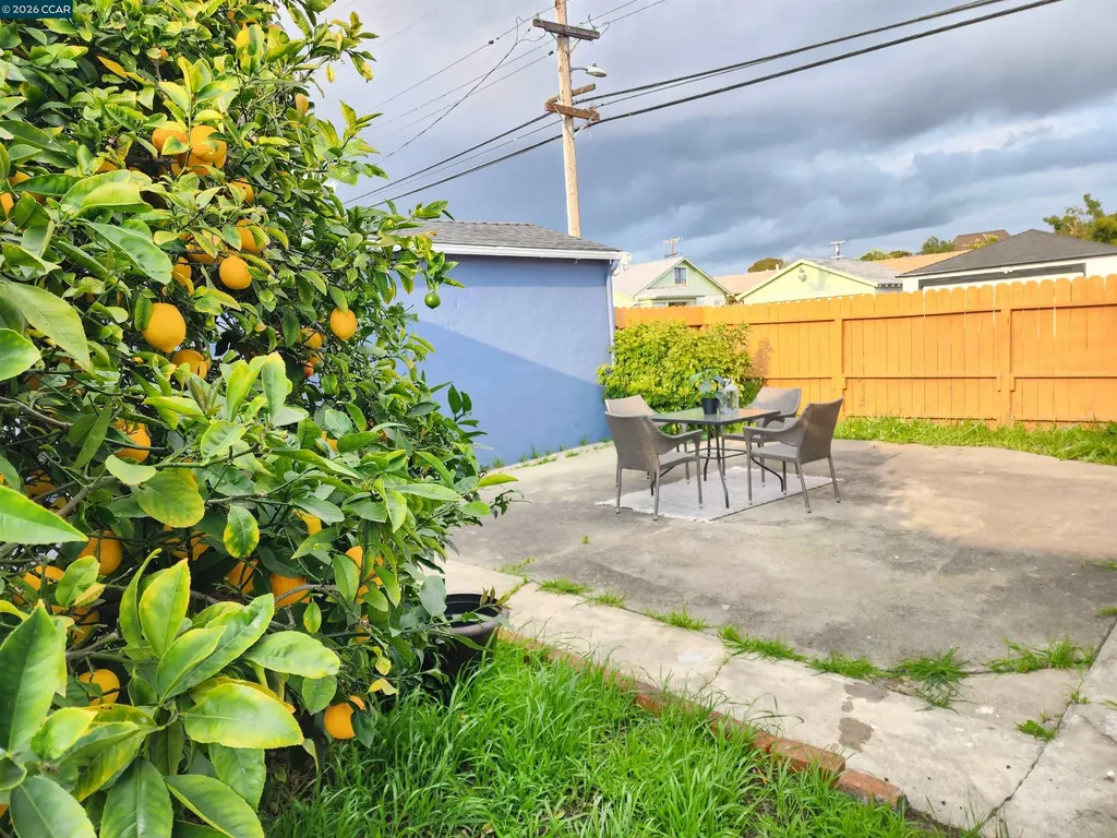 2387 Humphrey Avenue Richmond CA 94804
