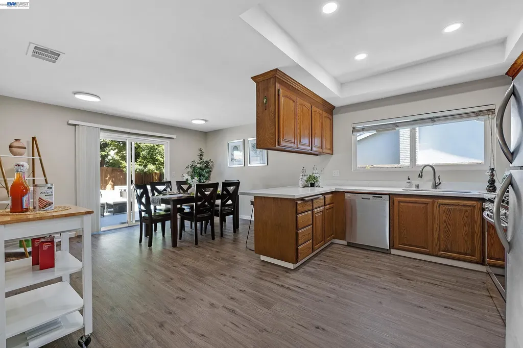 34104 Cromwell Place Fremont CA 94555