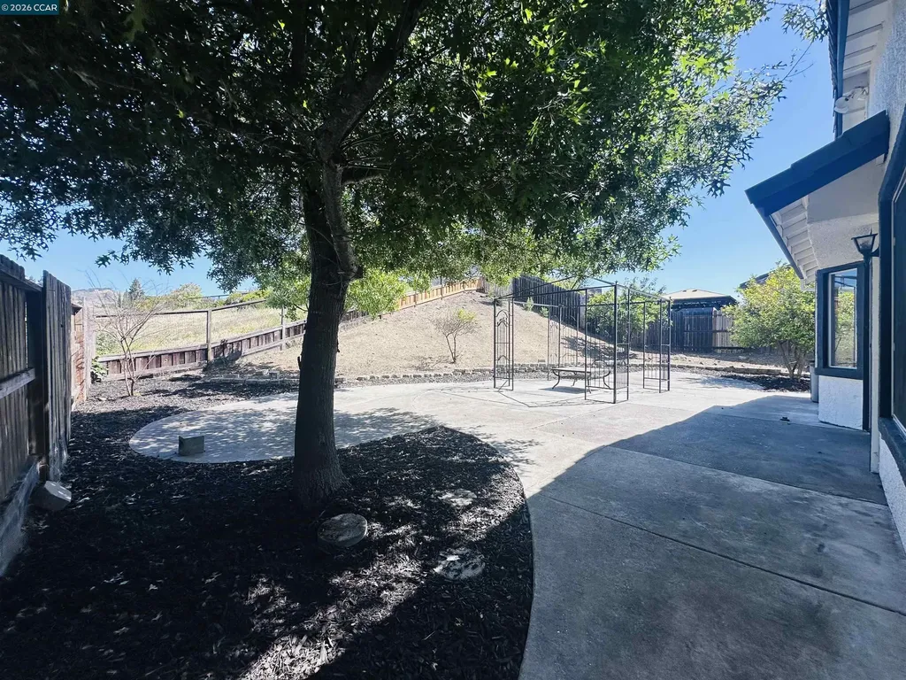 6404 Eagle Ridge Drive Vallejo CA 94591