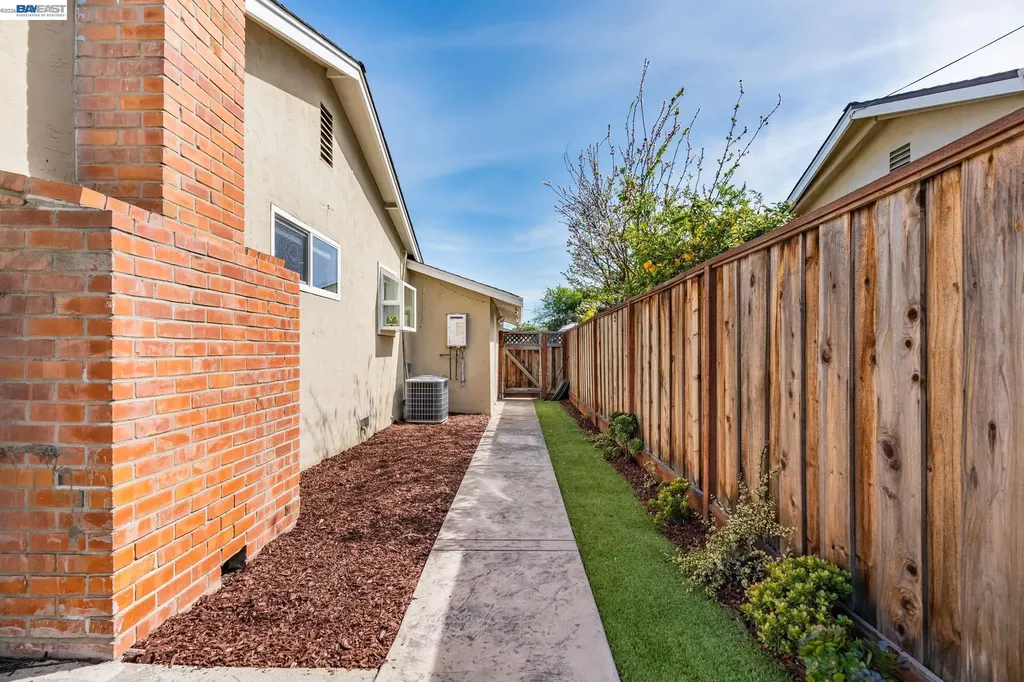 5682 Turban Court Fremont CA 94538