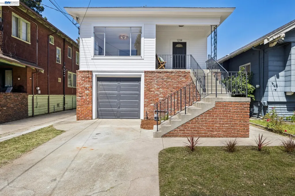 1219 Pearl Street Alameda CA 94501