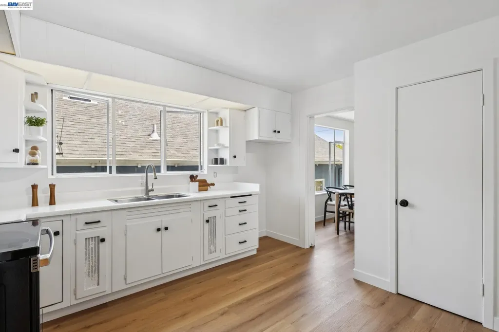 1219 Pearl Street Alameda CA 94501