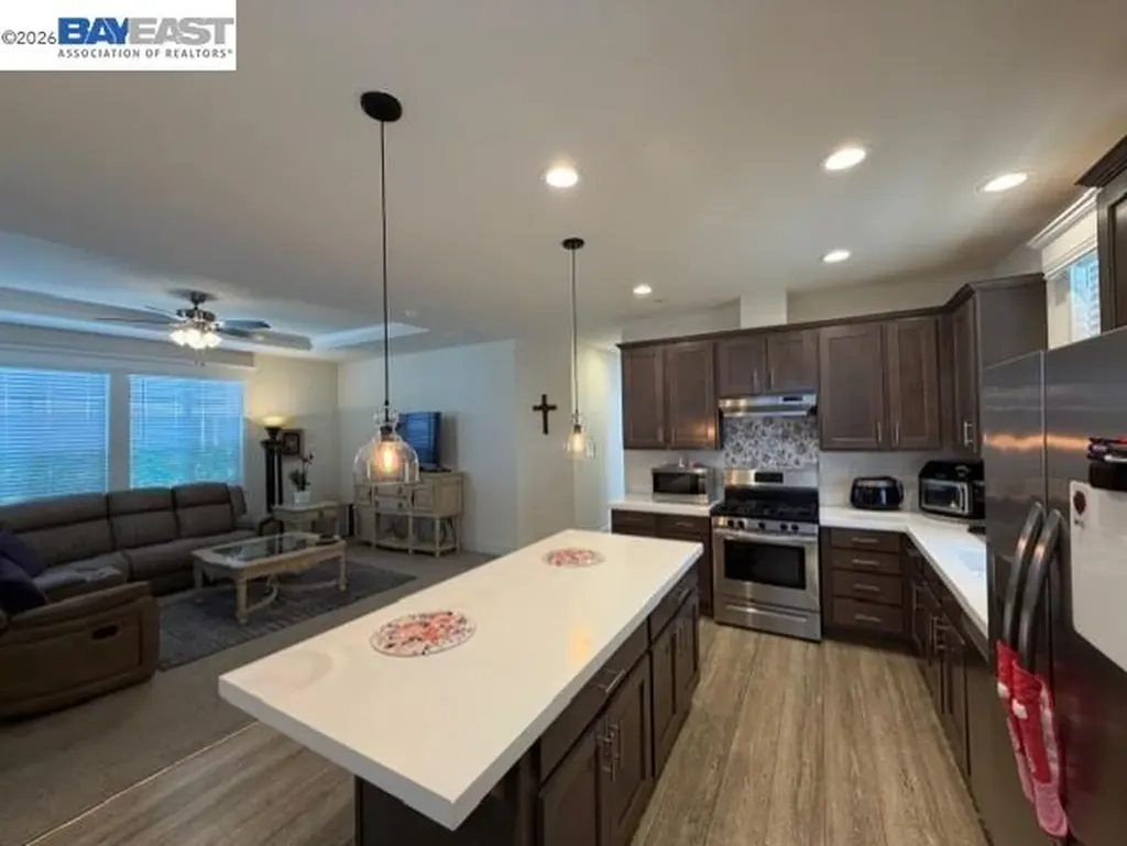 55 Palm Drive Union City CA 94587