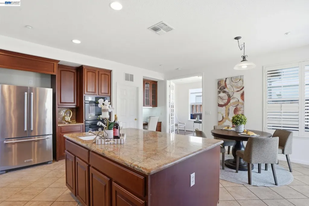 705 Iris Court Brentwood CA 94513