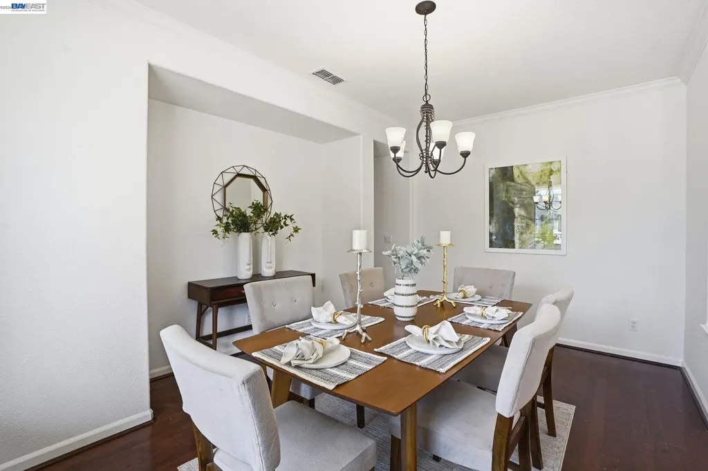 705 Iris Court Brentwood CA 94513