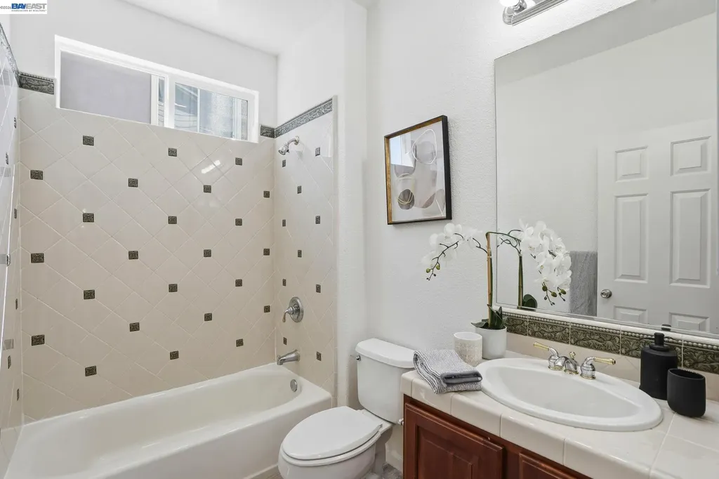 705 Iris Court Brentwood CA 94513