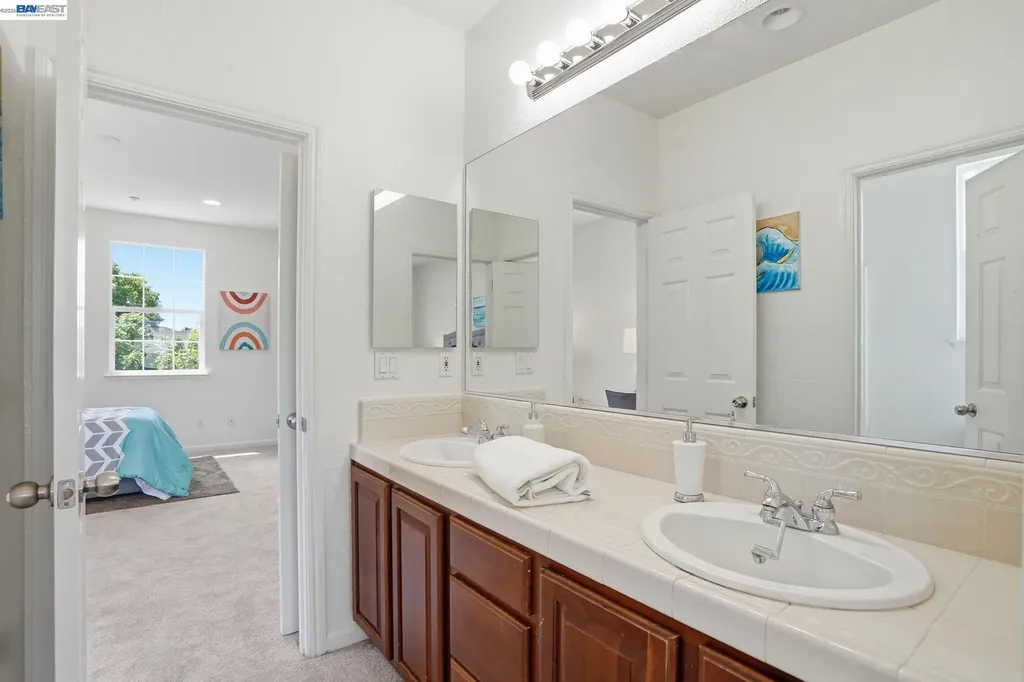 705 Iris Court Brentwood CA 94513