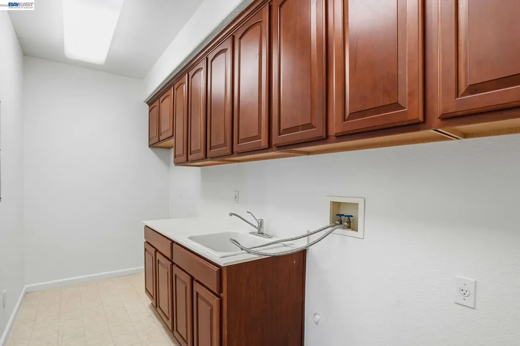 705 Iris Court Brentwood CA 94513